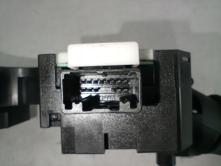 NISSAN COMMUTATEUR COMPOSITE NILES14A01 EUROPE