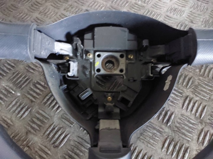 VOLANT COUSSIN HONDA CIVIC VII 77800-S6A-G810DL
