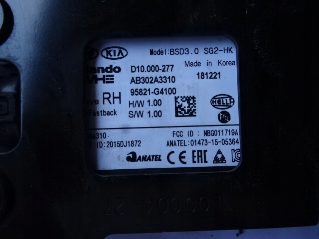 I30 III N FASTBACK DROIT ARRIÈRE CAPTEUR MORT ZONES