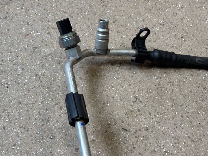 FIL CLIMATISATION BMW 2 F22 F23 9337127