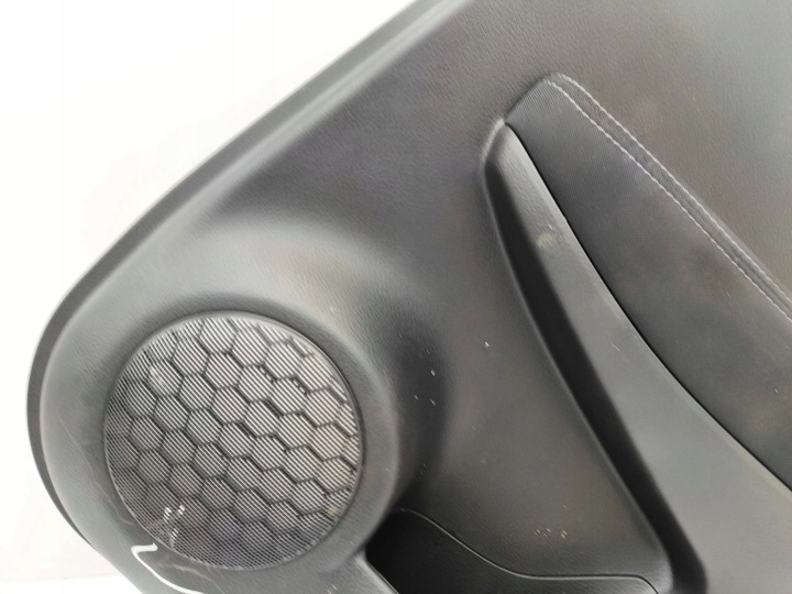 NISSAN QASHQAI 2020 DROITE CÔTÉ CARDAN BRODERIE PORTES ARRIÈRE