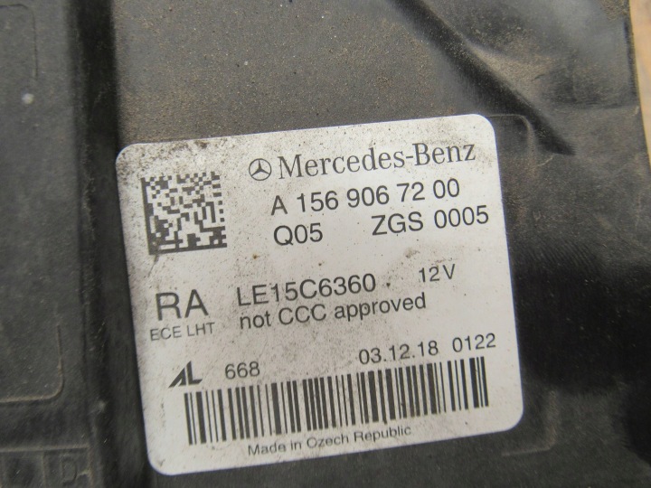 PROJECTEUR AVANT DROIT MERCEDES-BENZ GLA W156 X156 ZGS0005