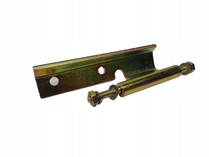 ALTERNATEUR URSUS C-360 C360 C-4011 C-355 14V 45A AVEC MONTAGE I REGULATOREM