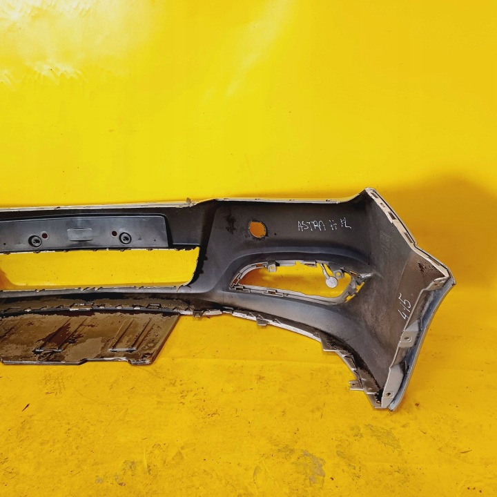 PARE-CHOCS AVANT AVANT OPEL ASTRA H LIFT 13225746 NR7
