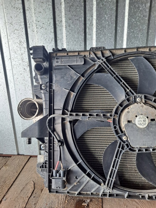 ENSEMBLE RADIATEURS VENTILATEUR VOLKSWAGEN VW T6 2.0 D 7E0121207D