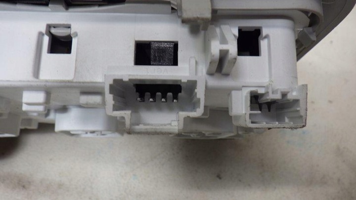 AMPOULE ÉCLAIRAGE INTÉRIEUR ARRIÈRE CITROEN C3 AIRCROSS 96781443BJ