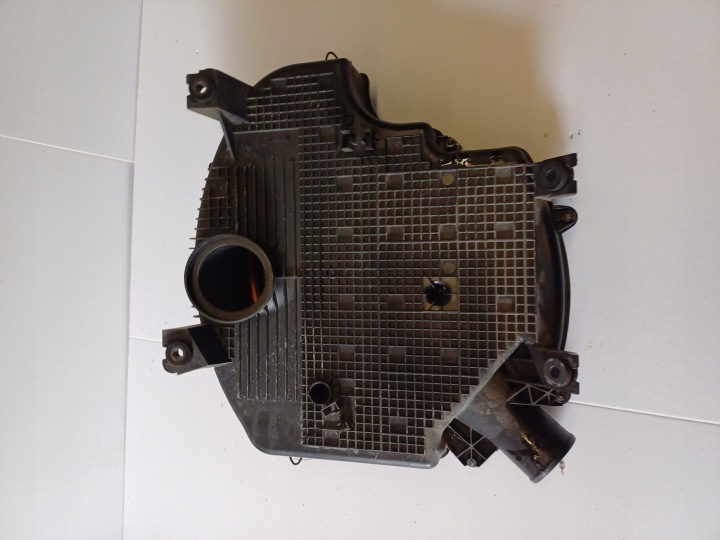 CHÂSSIS FILTRE AIR 1.4 MPI DACIA SANDERO I NR. 8200861226