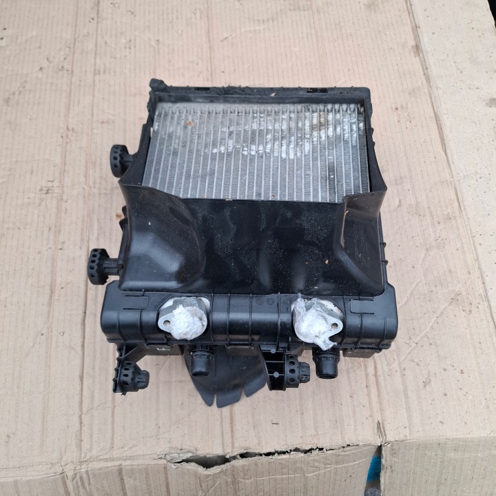 RADIATEUR MERCEDES E CLASSE W213 AMG E63 AVEC 213 505 06 00