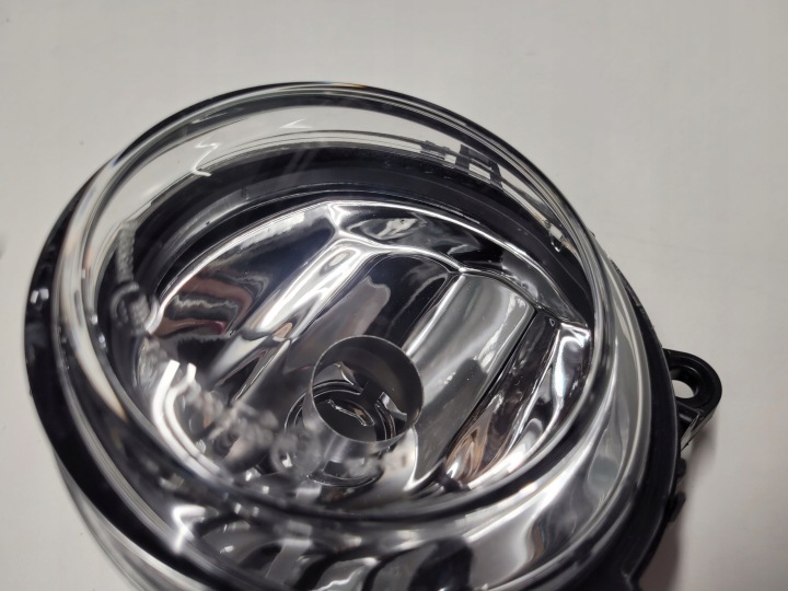 MERCEDES ACTROS MP4 PHARES ANTIBROUILLARD DROIT A9608203056