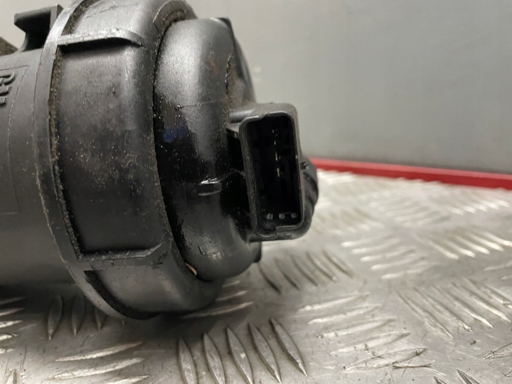 CHÂSSIS SUPPORT FILTRE CARBURANTS 13204107 OPEL ZAFIRA B 1,9 CDTI 05-14