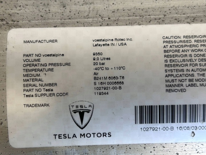 RÉSERVOIR SUSPENSIONS PNEUMATIQUE TESLA MODÈLE X 102792100B