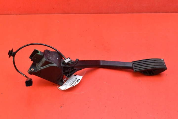 POTENTIOMÈTRE PÉDALE GAZ EUROPE 9685216080 CITROEN C5 II X7 III 2.0 16V 140 KM