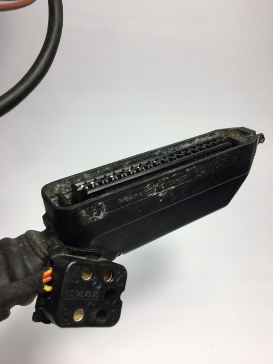 INSTALLATION ÉLECTRIQUE FAISCEAU DE CÂBLES ABS 85 93 R. MERCEDES W124 0005463037 0135456028