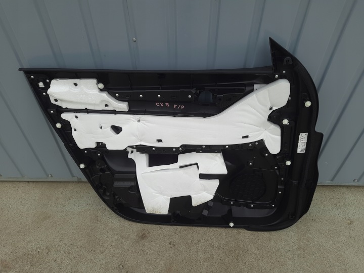 MAZDA CX5 II 17- COLLECTEUR PORTES DROIT AVANT KB8C6843X USA