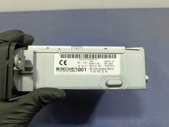 MERCEDES C-KLASA W203 00-04 RADIO CD D'USINE A2038202286