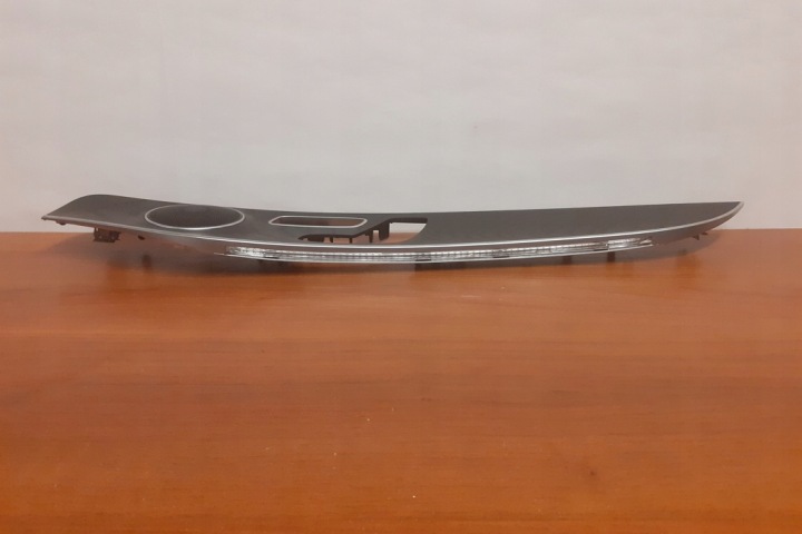 GARNITURE AVANT DROITS PORTES MERCEDES-BENZ C (W205) W20528809983 2016