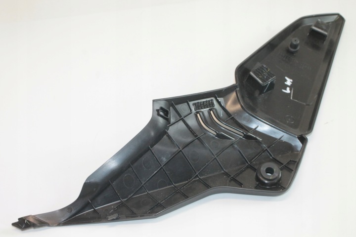 HONDA CBR 650 19+ REMPLISSAGE PLASTIQUE GAUCHE