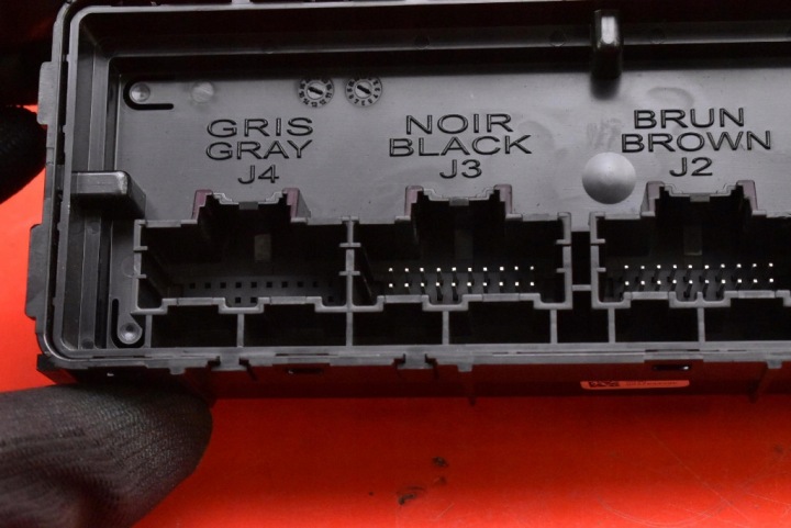 CONTRÔLEUR MODULE CLIMATISATION 13586727 OPEL ZAFIRA C 12-16