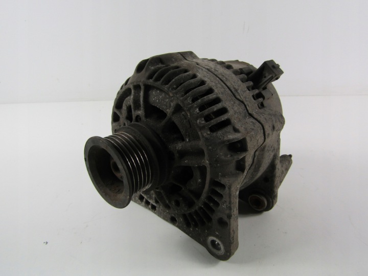 VW GOLF POLO ALTERNATEUR 1.3 1.4 BOSCH 0123310019