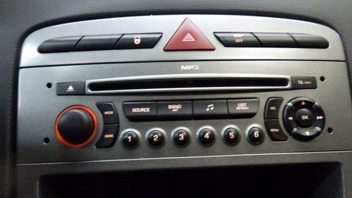 RADIO CD PEUGEOT 308 I T7 96662671XH A2C53284719