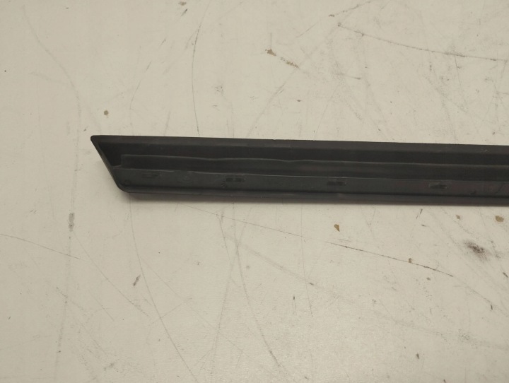 PORSCHE CAYENNE (9Y0 9Y3) USZCZELKA/PRZESLONA VITRES AVANT 9Y0854328