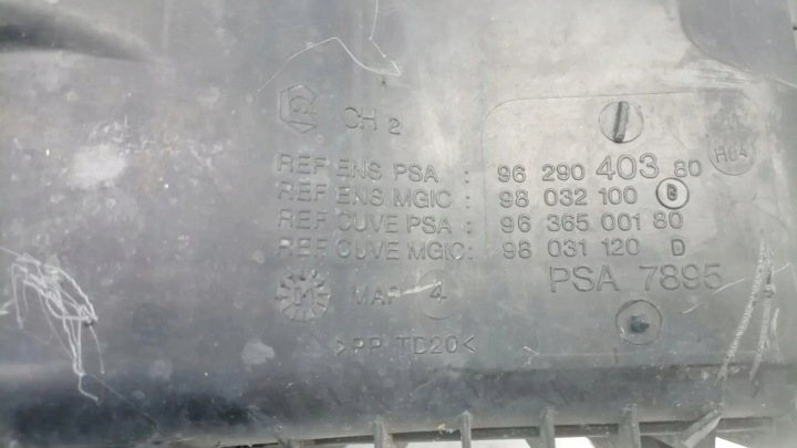 CHÂSSIS FILTRE AIR PEUGEOT 807 (E) 9629040380 2.2L DIESEL 94KW 2003