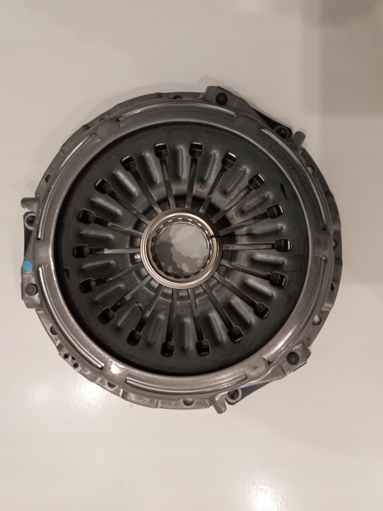 MITSUBISHI LANCER EVOLUTION X EVO X 4B11 EMBRAYAGE ENSEMBLE ORIGINAL
