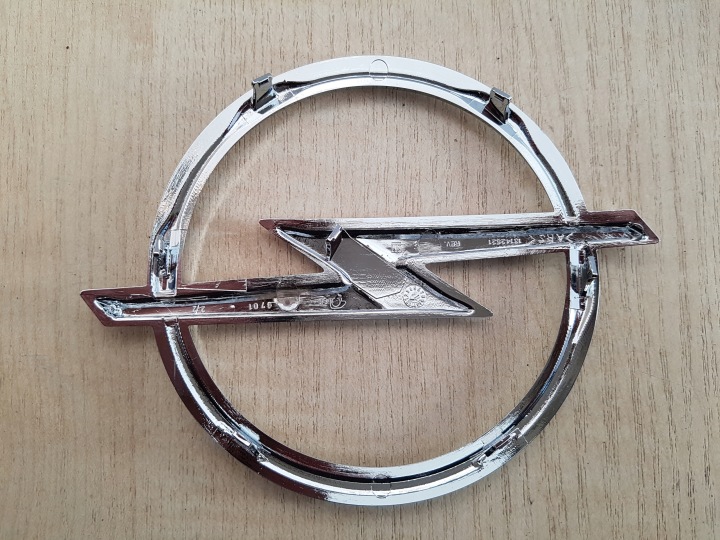 OPEL ASTRA 3 H EMBLÈME INSIGNE LOGO CALANDRE 13142521