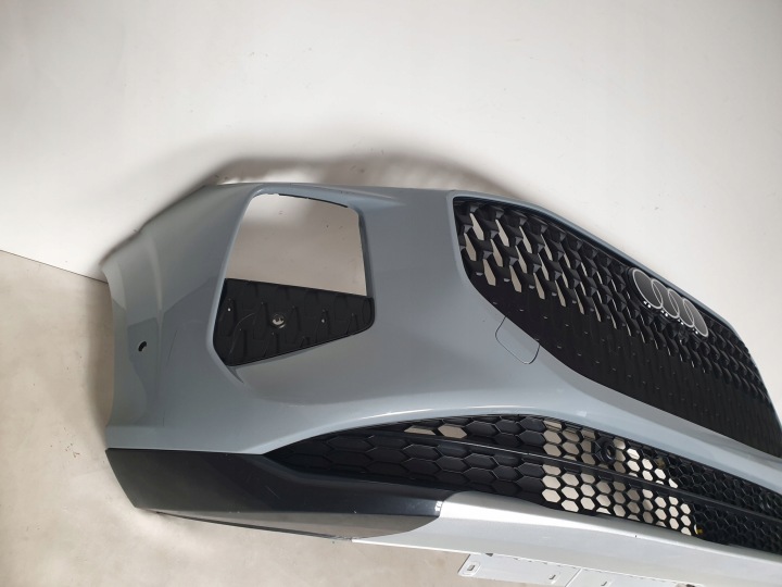 AUDI Q3 III 83H 25- PARE-CHOCS AVANT AVANT 6 X PDC 83H807437