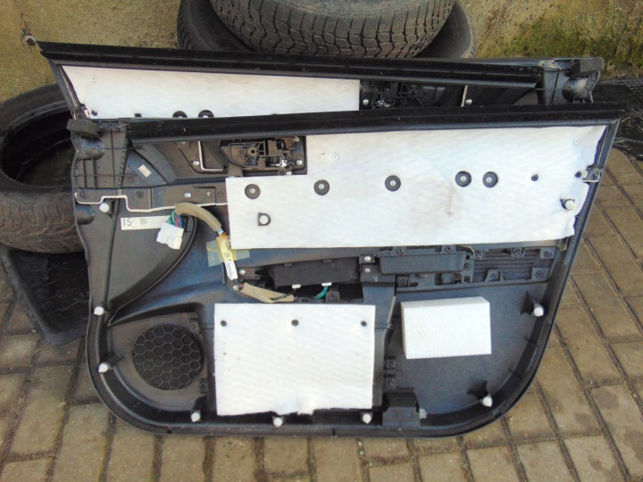 COLLECTEUR GAUCHE DROIT AVANT JEU SUBARU LEGACY 5 V 2009R- EUROPE