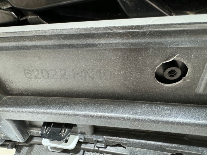 NISSAN QASHQAI III J12 LIFT PARE-CHOCS AVANT CALANDRE GRILLE 62022HN10H ORIGINAL