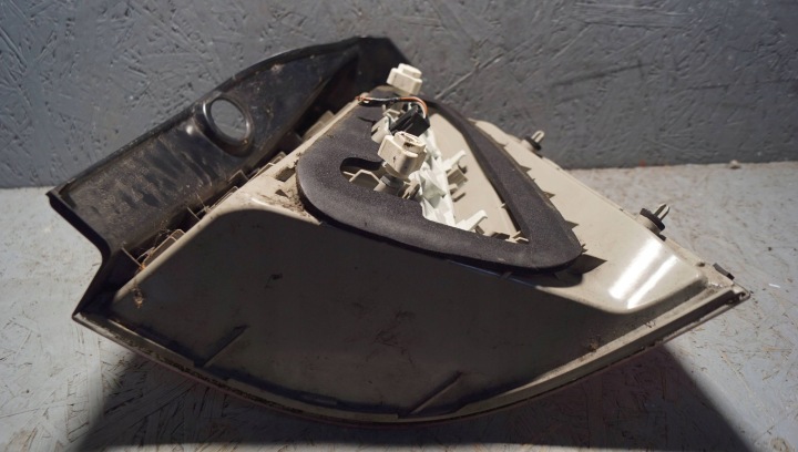 PHARE GAUCHE ARRIÈRE OPEL ZAFIRA B LIFT (S1419)