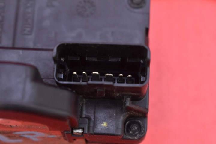 SERRURE DE PORTE GAUCHE AVANT AVANT EUROPE NISSAN QASHQAI 1 I J10 LIFT 10-14