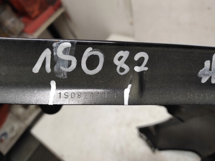 VW UP LIFT 16- AILE GAUCHE AVANT 1S0821105F