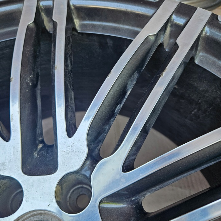 PORSCHE MACAN 95B ALLOY WHEEL 95B601025BA ALLOY WHEEL 10JX21 ET19