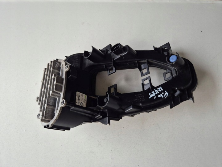 VOLKSWAGEN T-ROC FEUX VERS CONDUITE DIURNE PHARES ANTIBROUILLARD AVANT DROITE 2GA941056