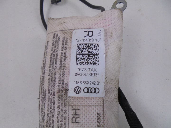 COUSSIN AIRBAG SIÈGES DROIT AVANT 1K8880242B VW PASSAT CC