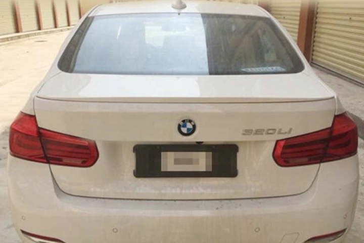 SPOILER VERS BMW 3 F30 2011-2018 BERLINE SPOILER SUR COUVERCLE DE COFFRE ABS NOIR POUSSOIR SOBMART