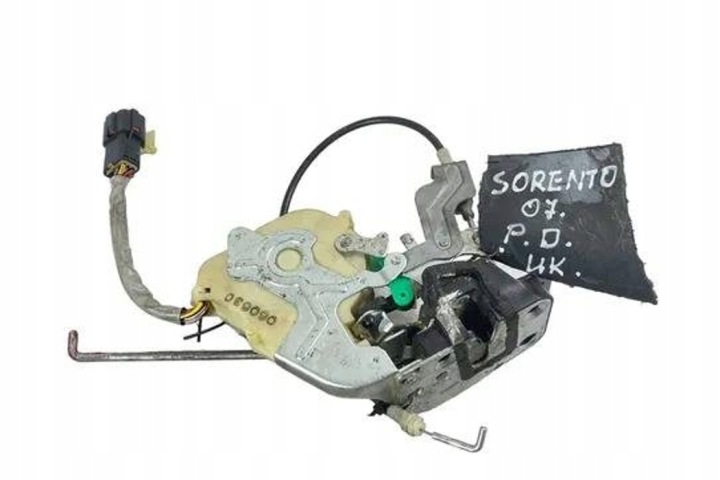 SERRURE DROITS AVANT PORTES KIA SORENTO I (JC) 060630 2.5L DIESEL 120KW