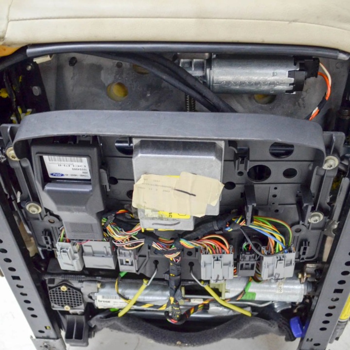 JAGUAR XJ X40 2003 GARNITURE ENSEMBLE