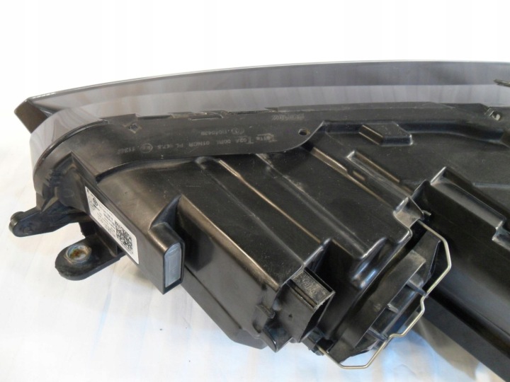 PHARE AVANT GAUCHE VW GOLF VII SPORTSVAN