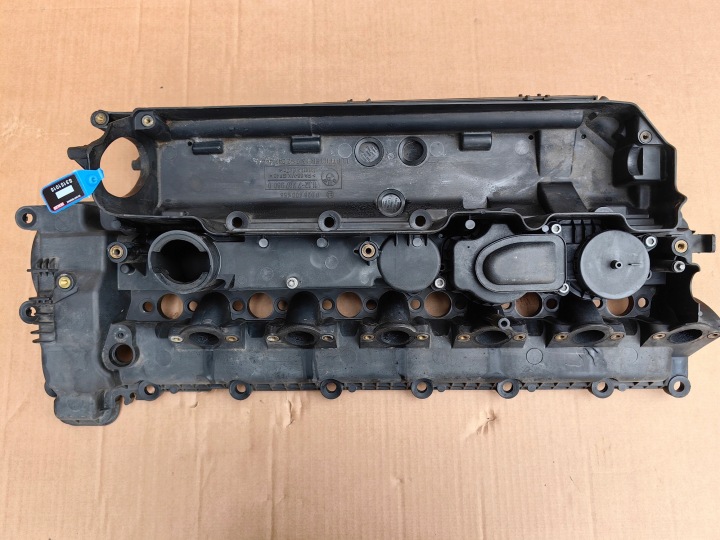 COUVERCLE DE SOUPAPES BMW E46 E38 E39 X5 E53 M57 2.5D 3.0D 7787980 (1015)