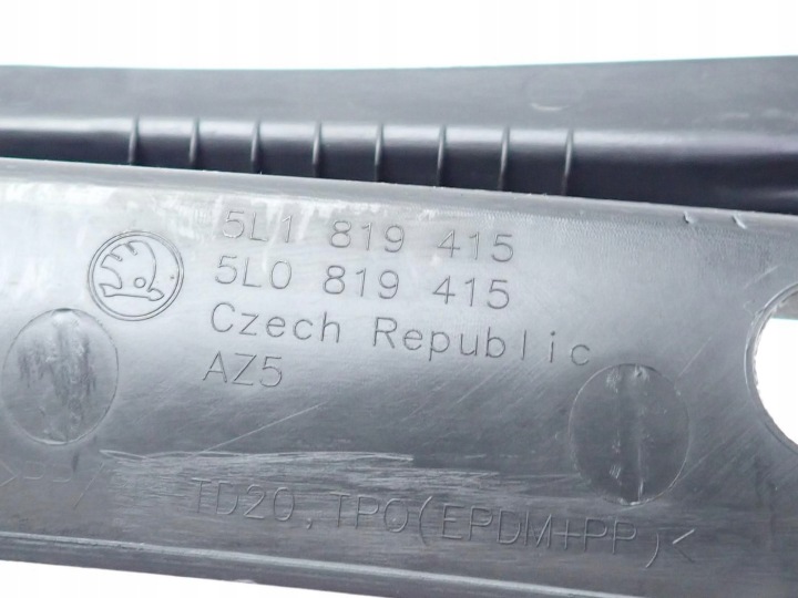 DOUBLURE DE PASSAGE DE ROUE EUROPE ENSEMBLE 5L0819416 5L1819415 SKODA YETI 5L 13R