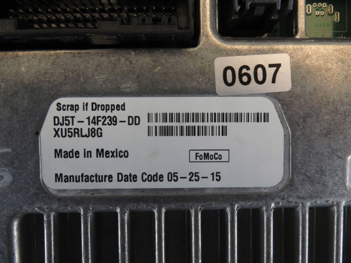 FORD RADIO NAVI PANNEAU CLIMATISATION CHÂSSIS ÉCRAN DJ5T14F239DD