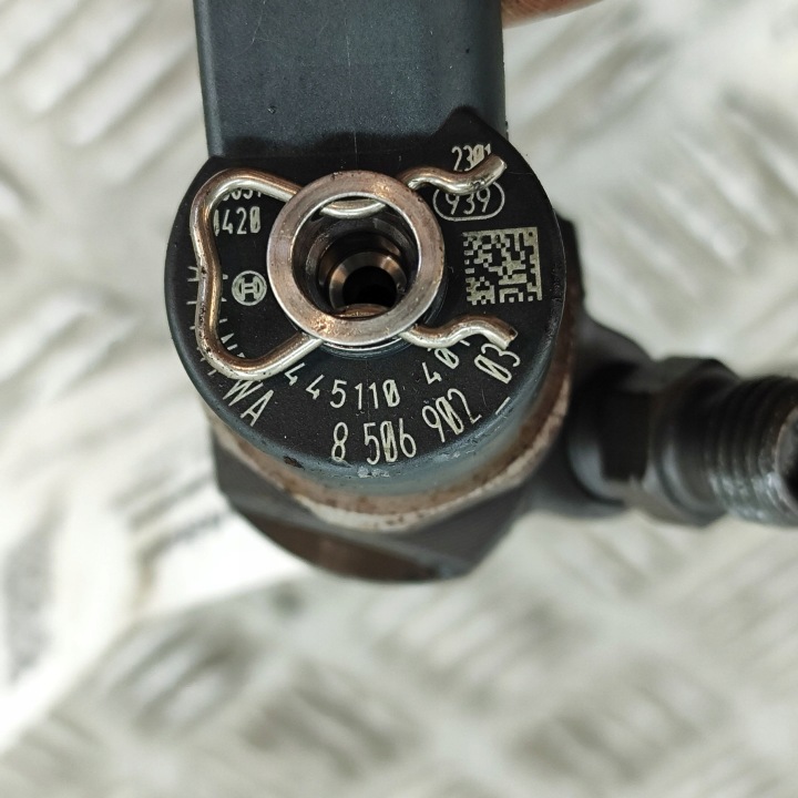 MINI ONE COOPER R57 2011 INJECTEUR CARBURANTS