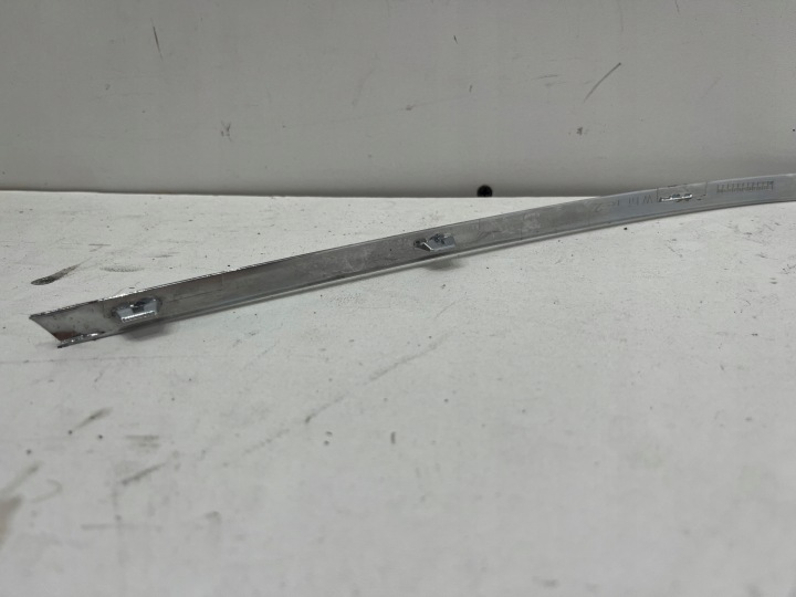 MERCEDES C CLASSE W204 MOULURE CHROME ARRIÈRE ARRIÈRE DROITE PARE-CHOCS A2048853021