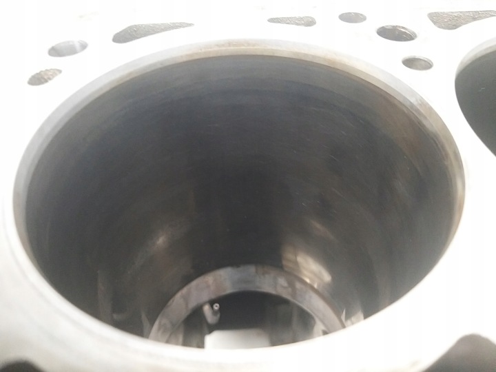 BLOC MOTEUR 2.0 B ALT 20V PASSAT B5 LIFT A4 B6 B7 130KM R06D103023