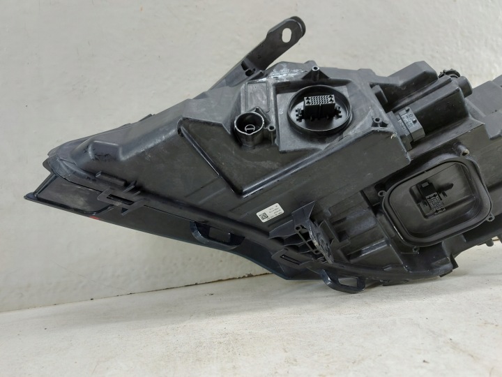 OPEL ASTRA K 5 V 15- LED DROITE PHARE AVANT AVANT PROJECTEUR