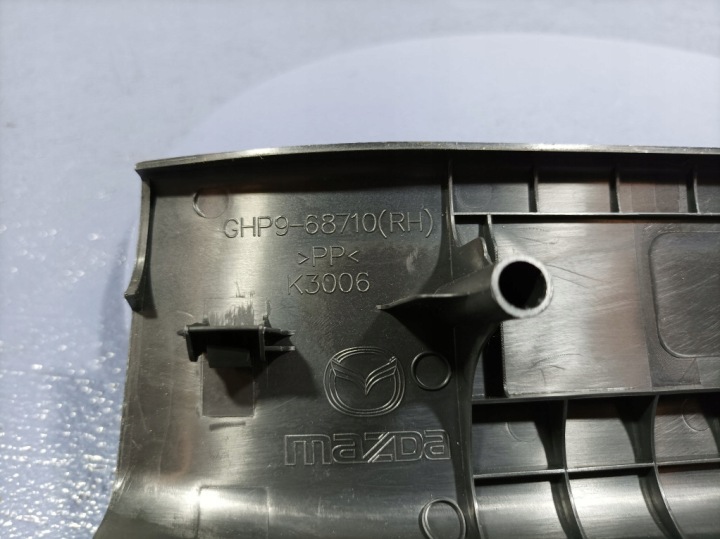 MAZDA 6 III GJ LIFT PROTECTION REVÊTEMENT SEUIL AVANT GAUCHE GHP9-68710