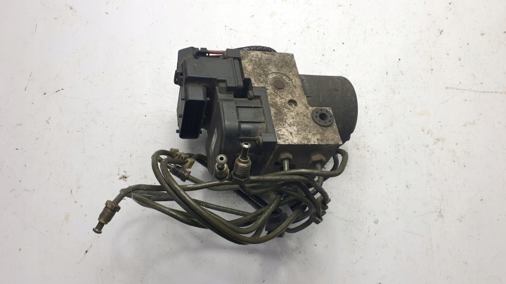 POMPE ABS BMW C1125